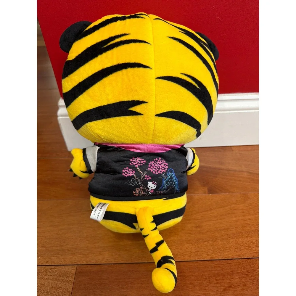 Kidrobot Hello Kitty Tiger Plush Yellow‎ Black Bomber Jacket 12